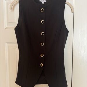 Sondra Roberts Sleeveless Black Button-Down Shell with Gold Accent Buttons